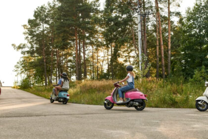 仲間とドライブ
